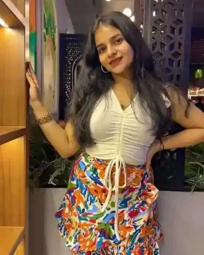 Escorts Service Kamptee